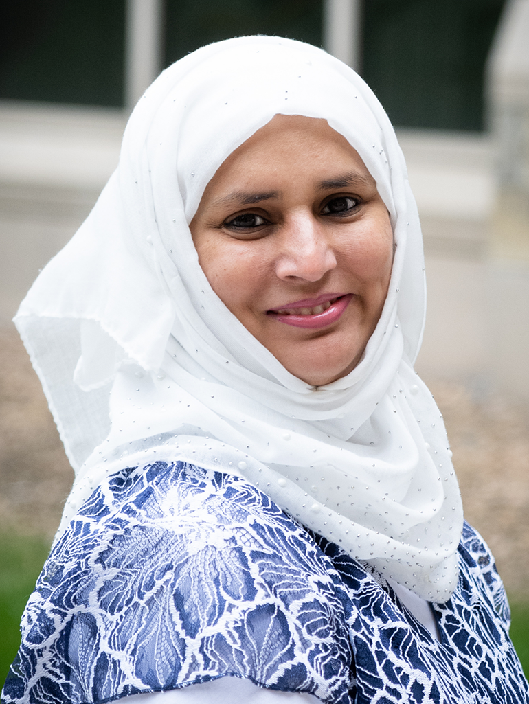 Pakeeza Akram