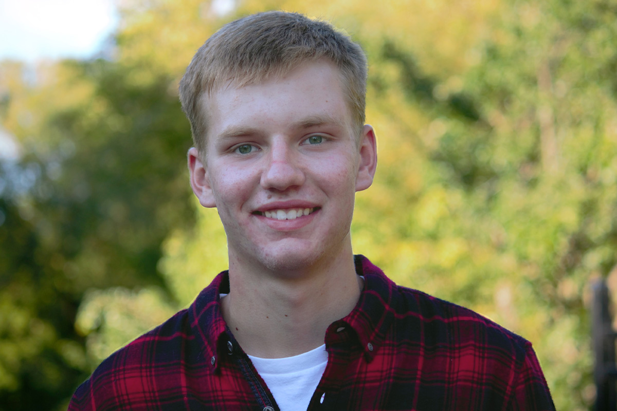 Headshot of Jesse Smrekar
