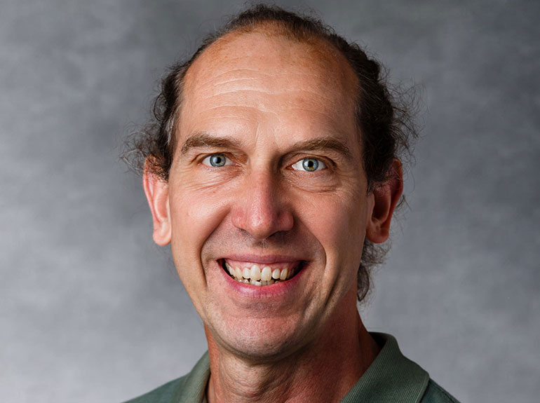 Photo of physics laboratory manager Rich Schuler.